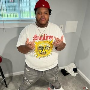 Meet your Posher, Travis